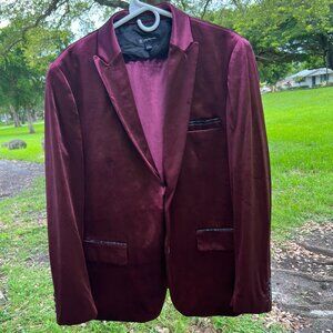 INC INTERNATIONAL CONCEPTS BURGUNDY RED XS VELVET VELOUR SUIT L / 34/32